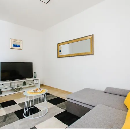 Gaby Apartment